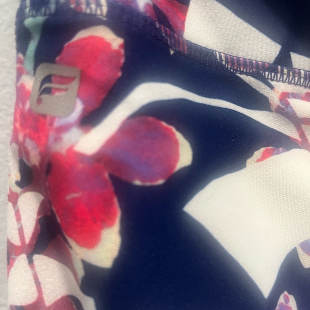 Fabletics Xs Set - image 6